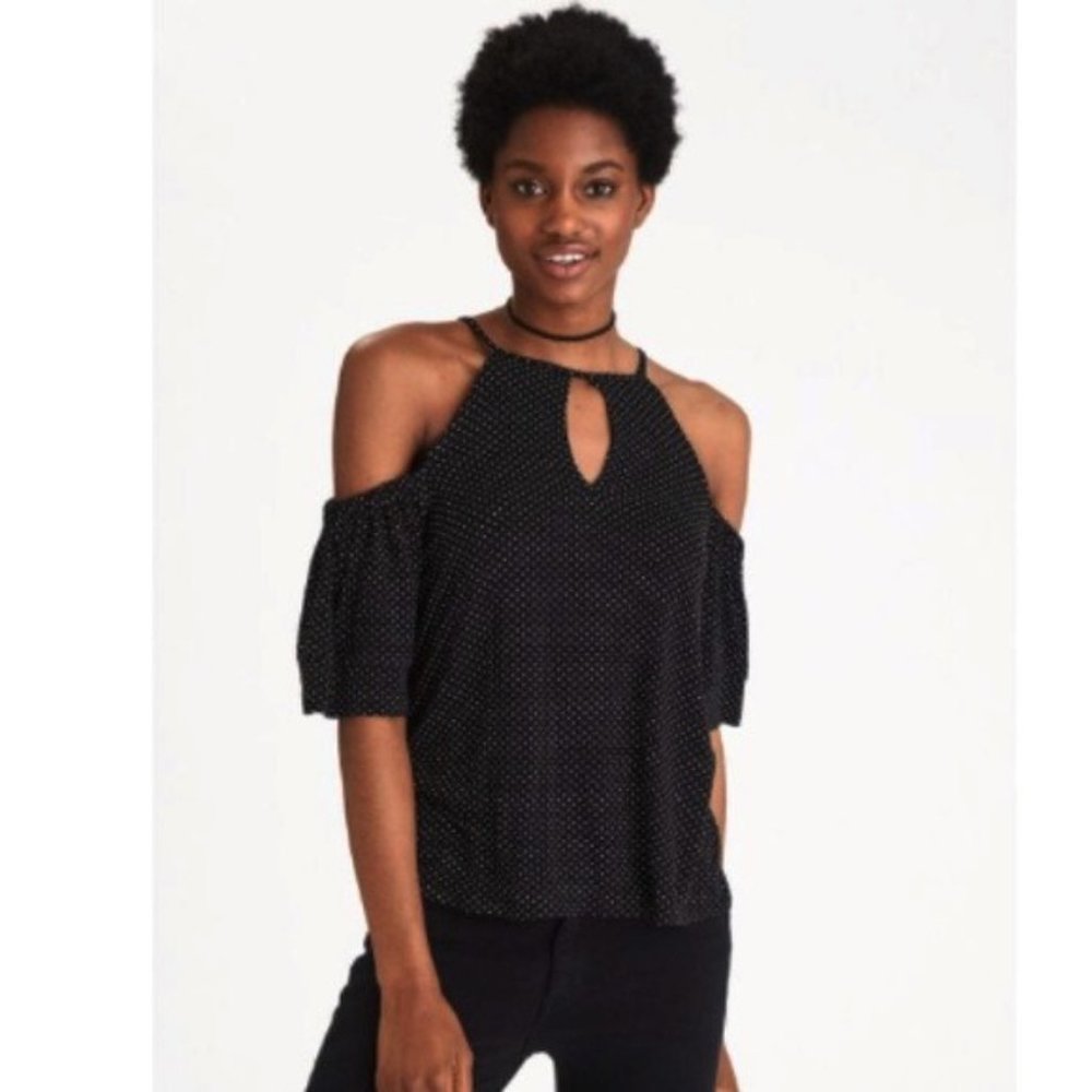 American Eagle L‎ Women's Black Dot Cold Shoulder Halter Knit Top